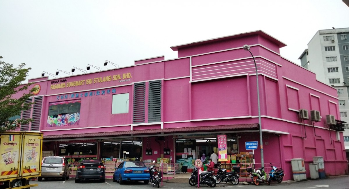 Mercurius subsidiary opens five grocery stores in Malaysia with another
